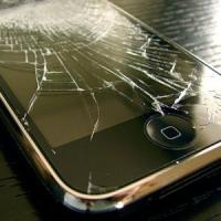 Planul Apple: Sa faca iPhone-urile imune la socuri!