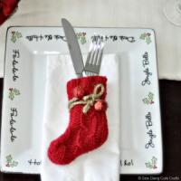 Start la afaceri mici: Confectionarea de sosete pentru ... tacamuri!