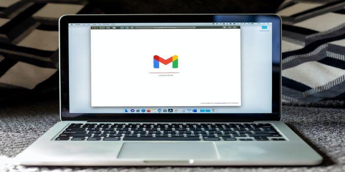 Google adauga functii de scris bazate pe AI in Docs si Gmail