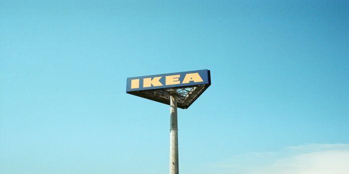 IKEA reintra pe pierdere in tara