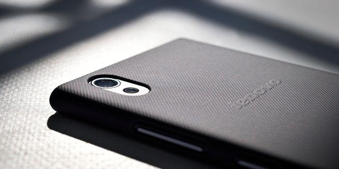 Lenovo: Primul smartphone care foloseste numele celor doua branduri