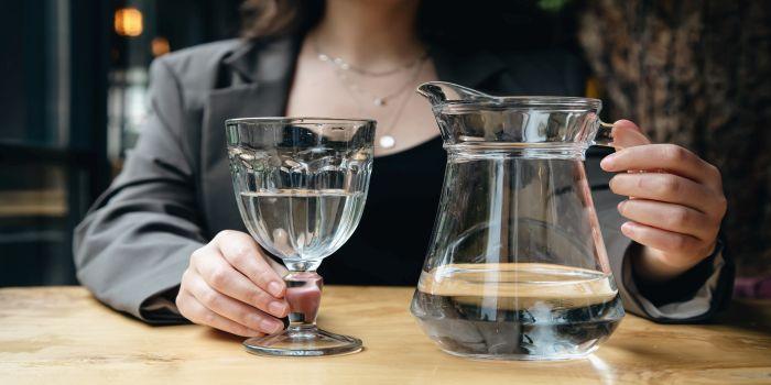 Restaurantele vor fi obligate sa ofere gratuit apa clientilor