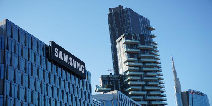 Samsung lanseaza o noua aplicatie. Producatorul coreean anunta Samsung News