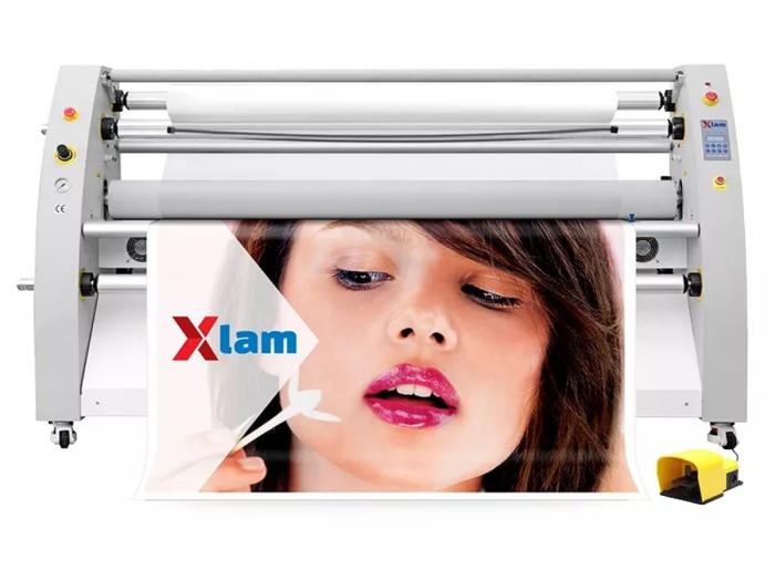 Rolul laminatoarelor profesionale in optimizarea fluxului de productie si a calitatii finale