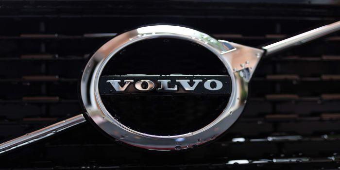 Razboiul preturilor: Volvo nu va reduce preturile, in ciuda presiunii puse de Tesla